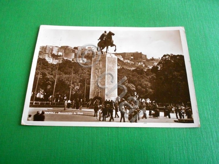 Cartolina Napoli - Monumento A. Diaz 1937.