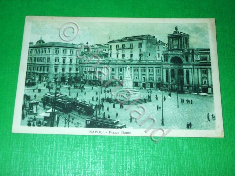 Cartolina Napoli - Piazza Dante 1924.