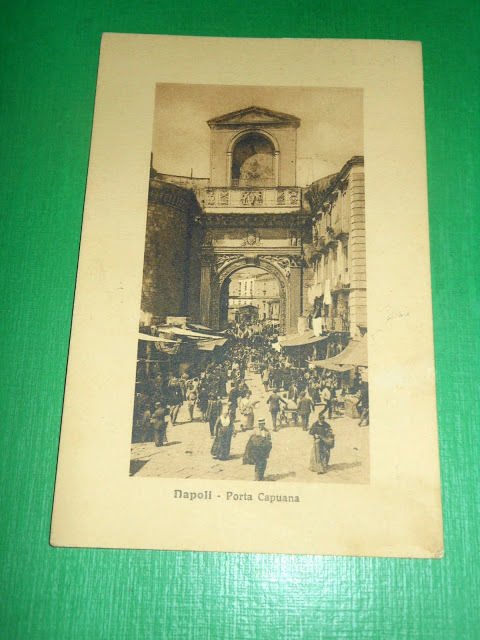 Cartolina Napoli - Porta Capuana 1920 ca..