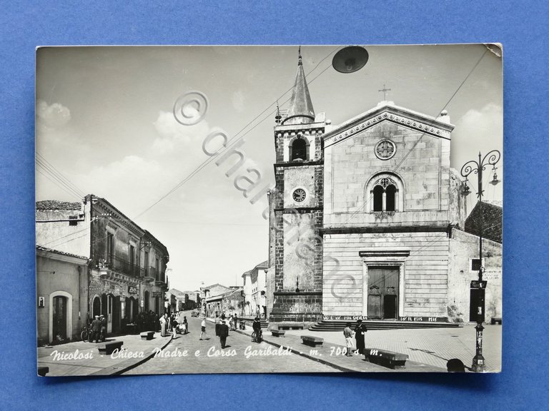 Cartolina Nicolosi - Chiesa Madre e Corso Garibaldi - 1955.