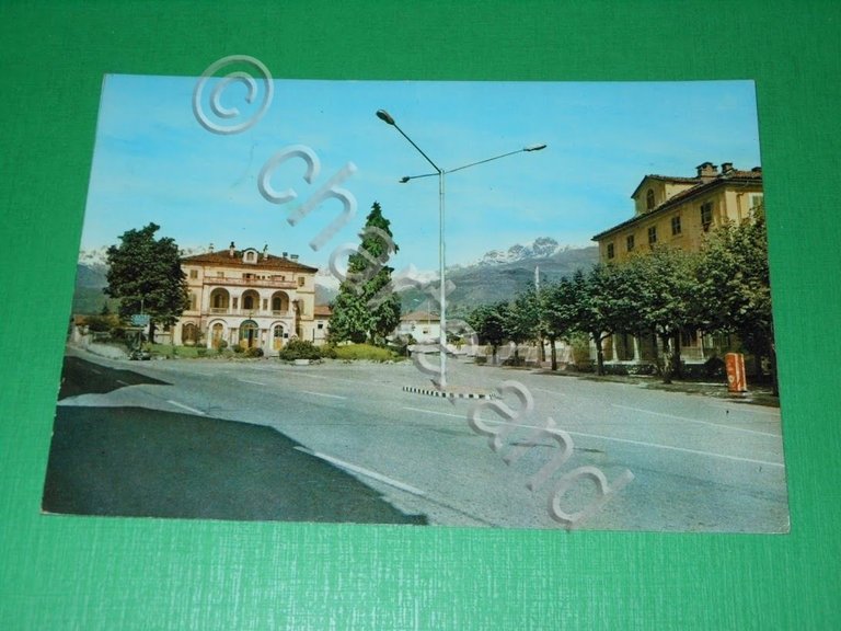 Cartolina Occhieppo Superiore - Piazza Vittorio Veneto 1978.