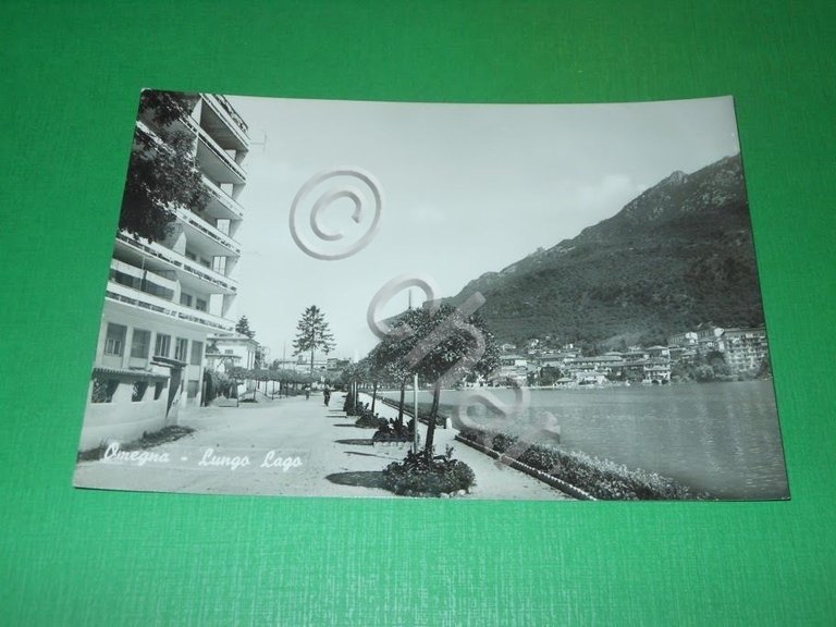 Cartolina Omegna - Lungo Lago 1962.