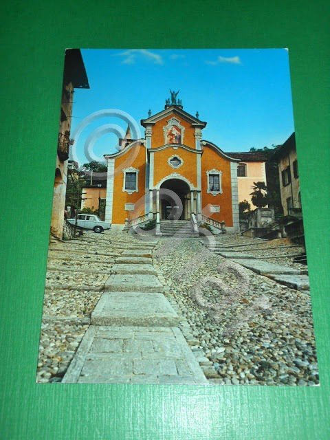 Cartolina Orta San Giulio - La Parrocchiale vista dalla Motta …