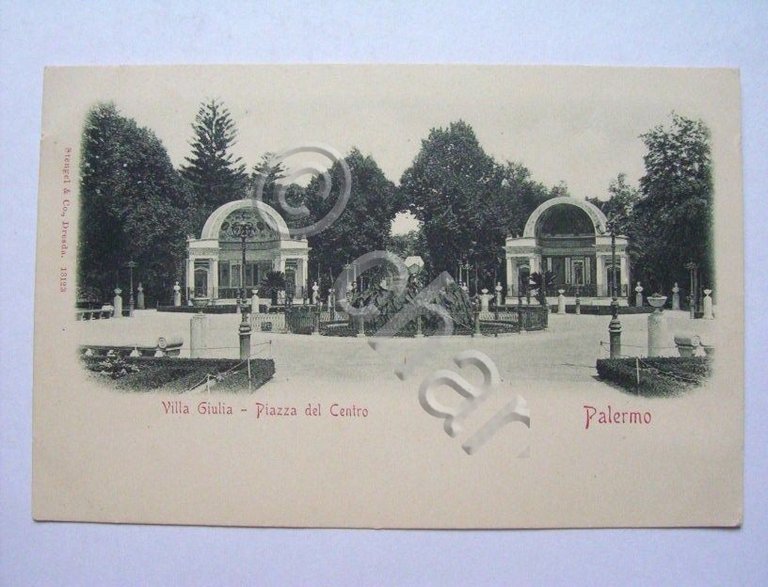 Cartolina Palermo - Villa Giulia - Piazza Centro 1900