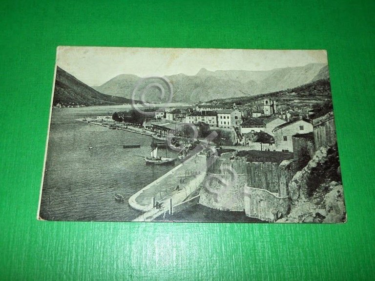 Cartolina Panorama di Cattaro bombardata dai montenegrini dal Loycen 1915