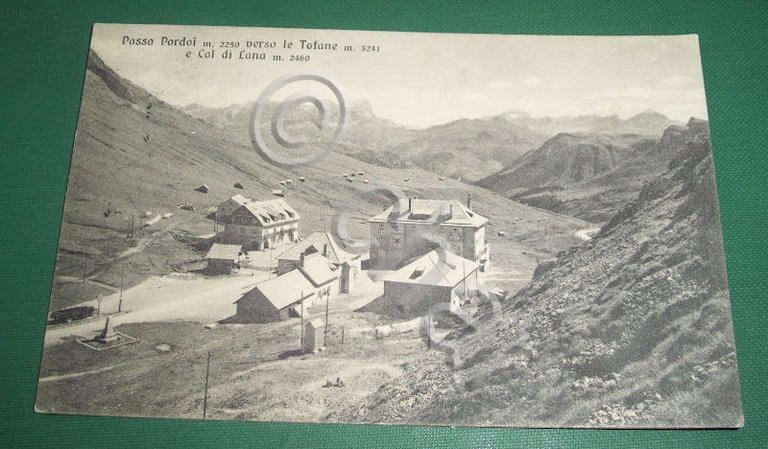 Cartolina Passo Pordoi verso le Tofane e Col Lana 1938
