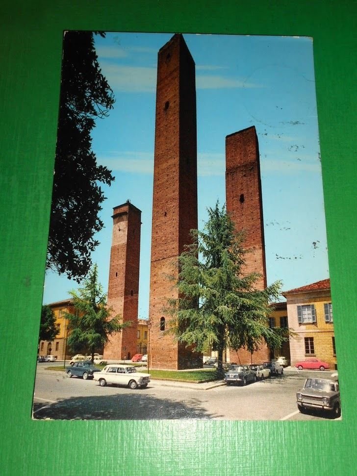 Cartolina Pavia - Torri Medioevali 1976.