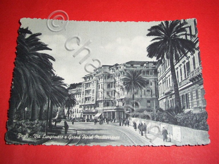 Cartolina Pegli Lungonare e Grand Hotel Mediterranee 56.