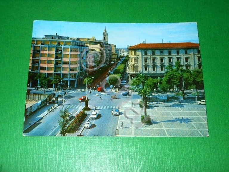 Cartolina Pescara - Piazza della Rinascita 1964