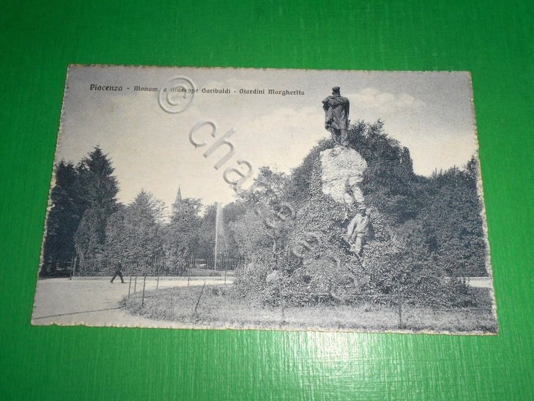Cartolina Piacenza - Monumento a Giuseppe Garibaldi - Giardini Margherita …