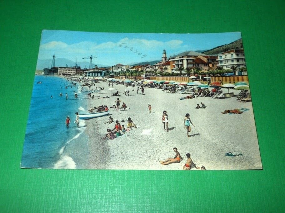 Cartolina Pietra Ligure - Spiaggia 1960 ca.