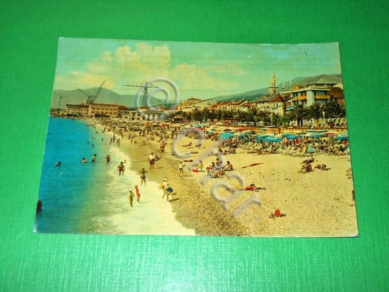 Cartolina Pietra Ligure - Spiaggia 1966