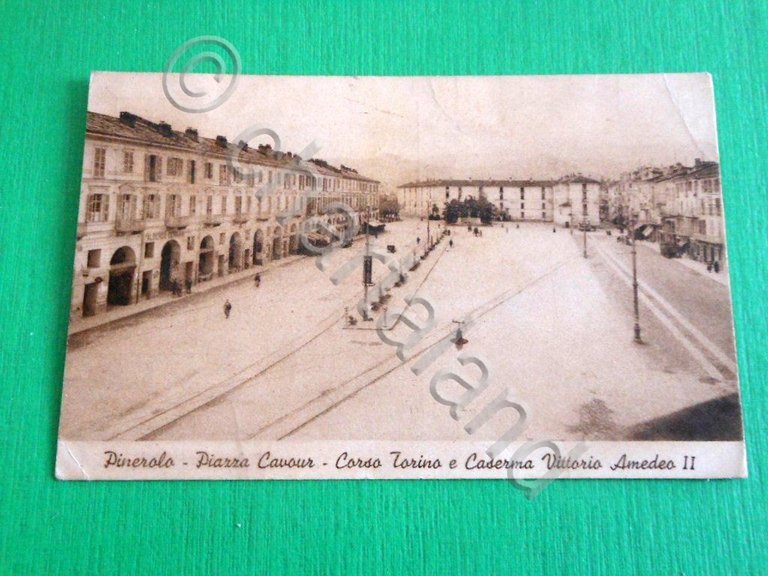 Cartolina Pinerolo - Piazza Cavour - Corso Torino e Caserma …