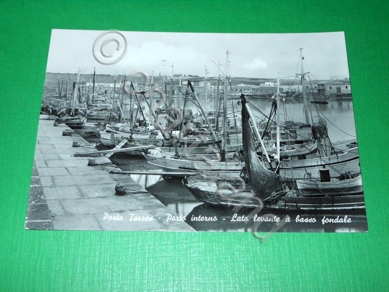 Cartolina Porto Torres - Porto interno - Lato levante e …
