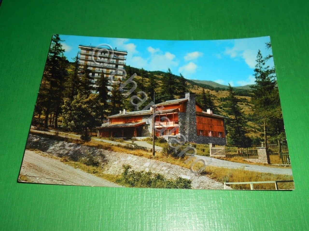Cartolina Pragelato - Il Grattacielo 1969.