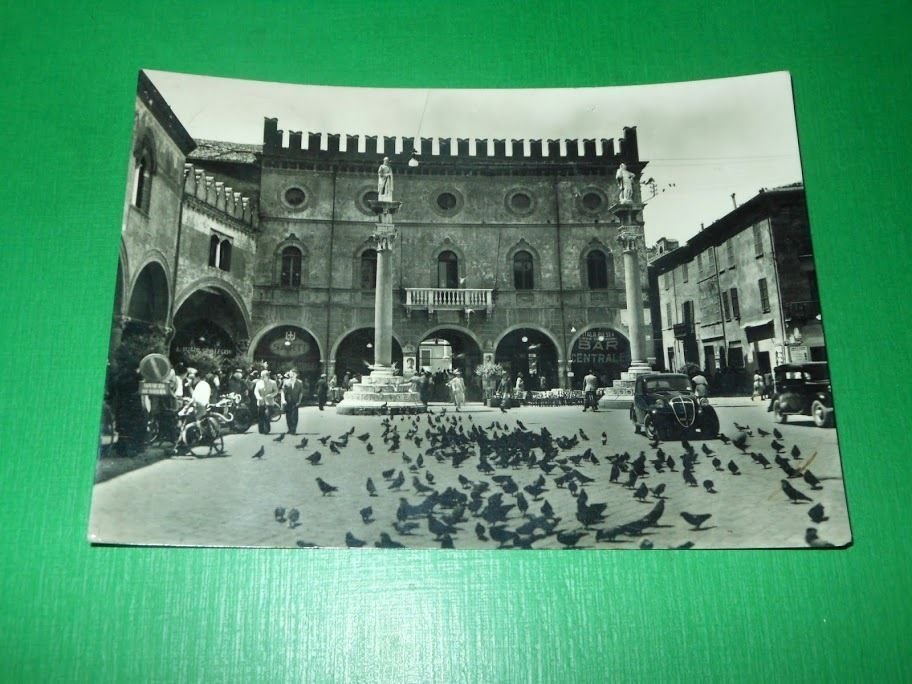 Cartolina Ravenna - Piazza del Popolo 1956.