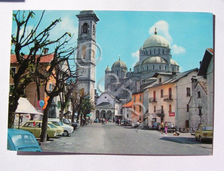 Cartolina Re ( Valle dei Pittori ) - La Piazza …