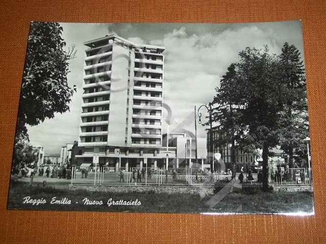 Cartolina Reggio Emilia - Nuovo Grattacielo - Veduta 1955 ca | Immagine Gallery 2