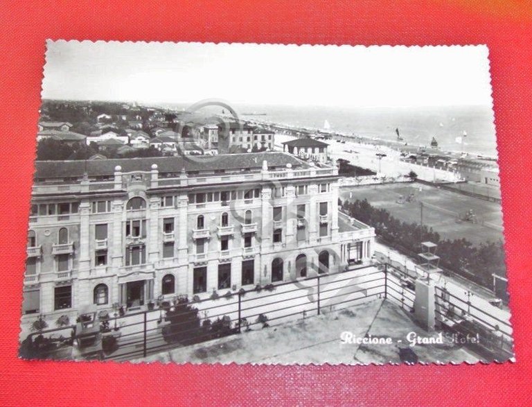 Cartolina Riccione - Grand Hotel 1950 ca | Immagine Gallery 2