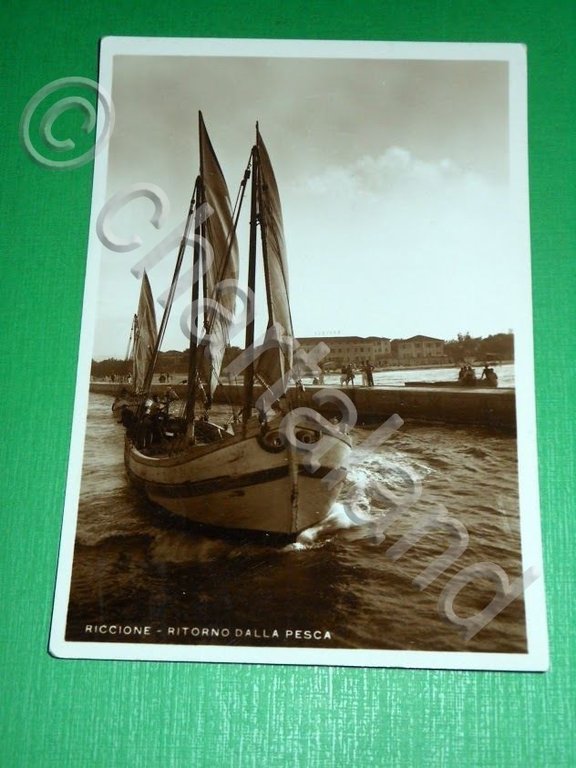Cartolina Riccione - Ritorno dalla Pesca 1941.