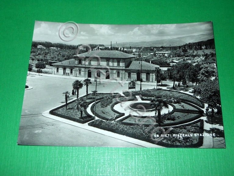 Cartolina Rieti - Piazzale Stazione 1950 ca.