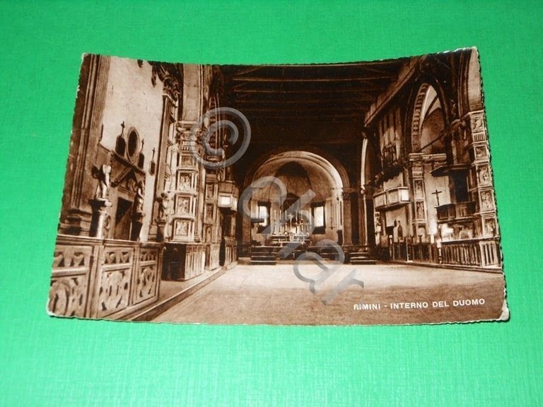 Cartolina Rimini - Interno del Duomo 1950.