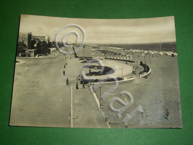 Cartolina Rimini - Lungomare 1956