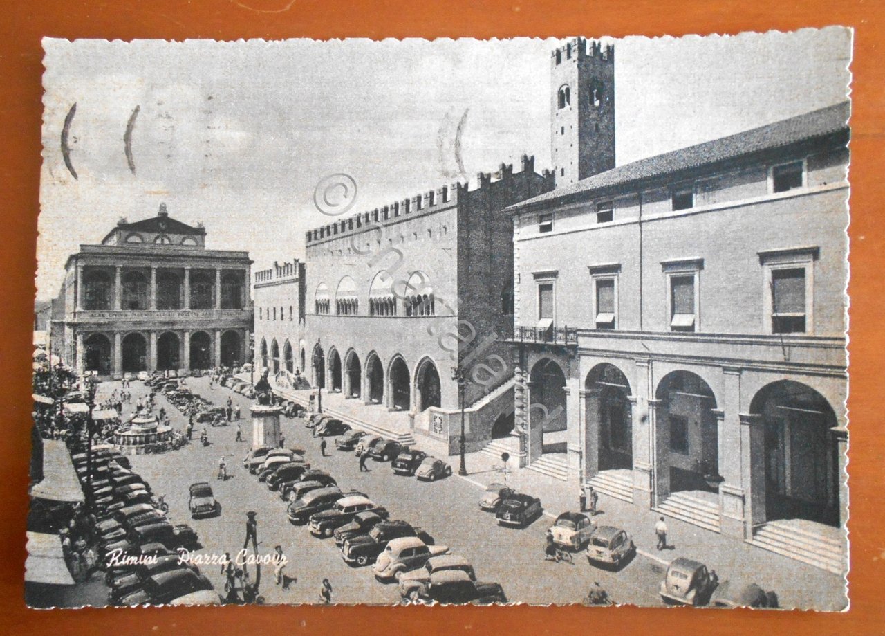 Cartolina Rimini - Piazza Cavour - 1957