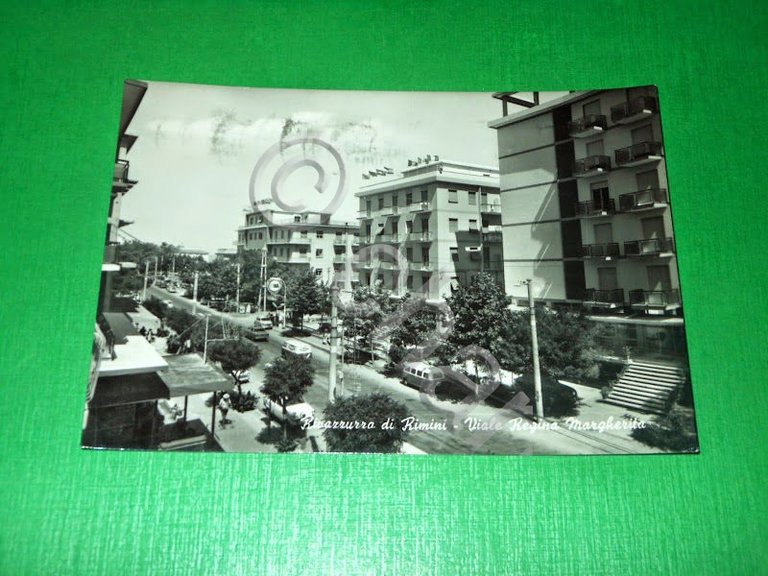 Cartolina Rivazzurra di Rimini - Viale Regina Margherita 1964