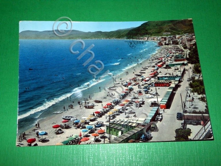 Cartolina Riviera dei Fiori - Alassio - La spiaggia e …