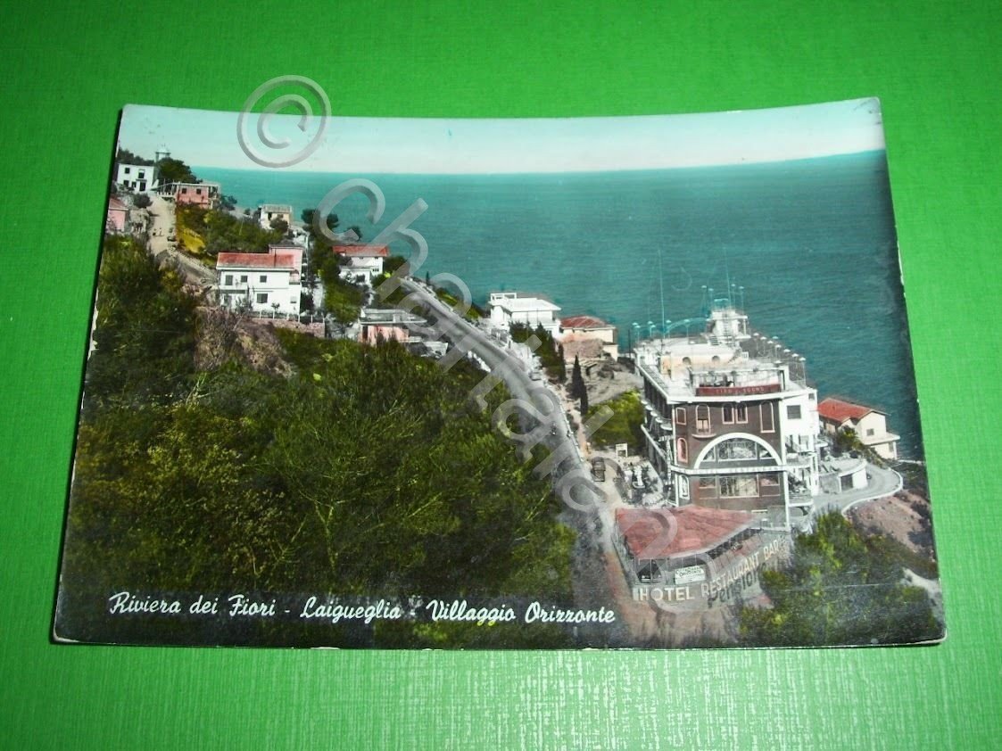 Cartolina Riviera dei Fiori - Laigueglia - Villaggio Orizzonte 1958.