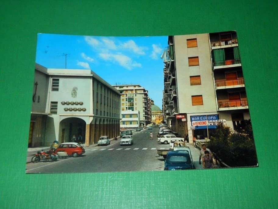 Cartolina Riviera delle Palme - Loano - Corso Europa 1968.
