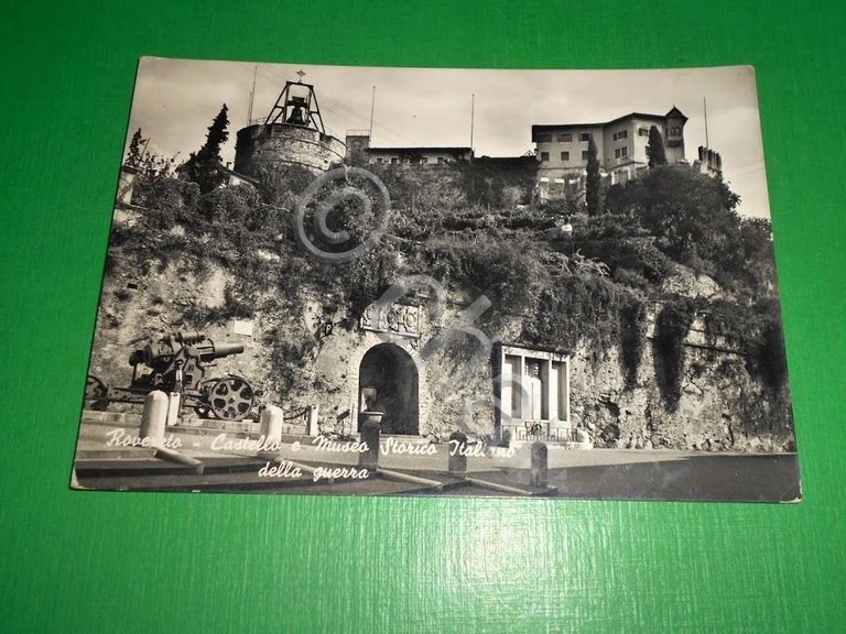 Cartolina Rovereto - Castello e Museo Storico Italiano della guerra …