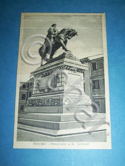 Cartolina Rovigo - Monumento a G. Garibaldi 1940.