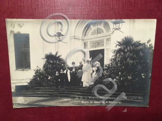 Cartolina S. M. la Regina Margherita e la Famiglia del …
