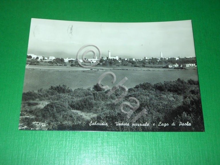Cartolina Sabaudia - Veduta parziale e Lago di Paola 1966