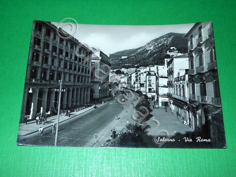 Cartolina Salerno - Via Roma 1951