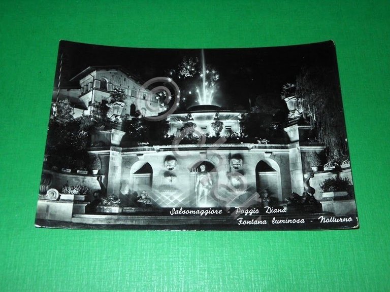 Cartolina Salsomaggiore - Poggio Diana - Fontana luminosa ( notturno …