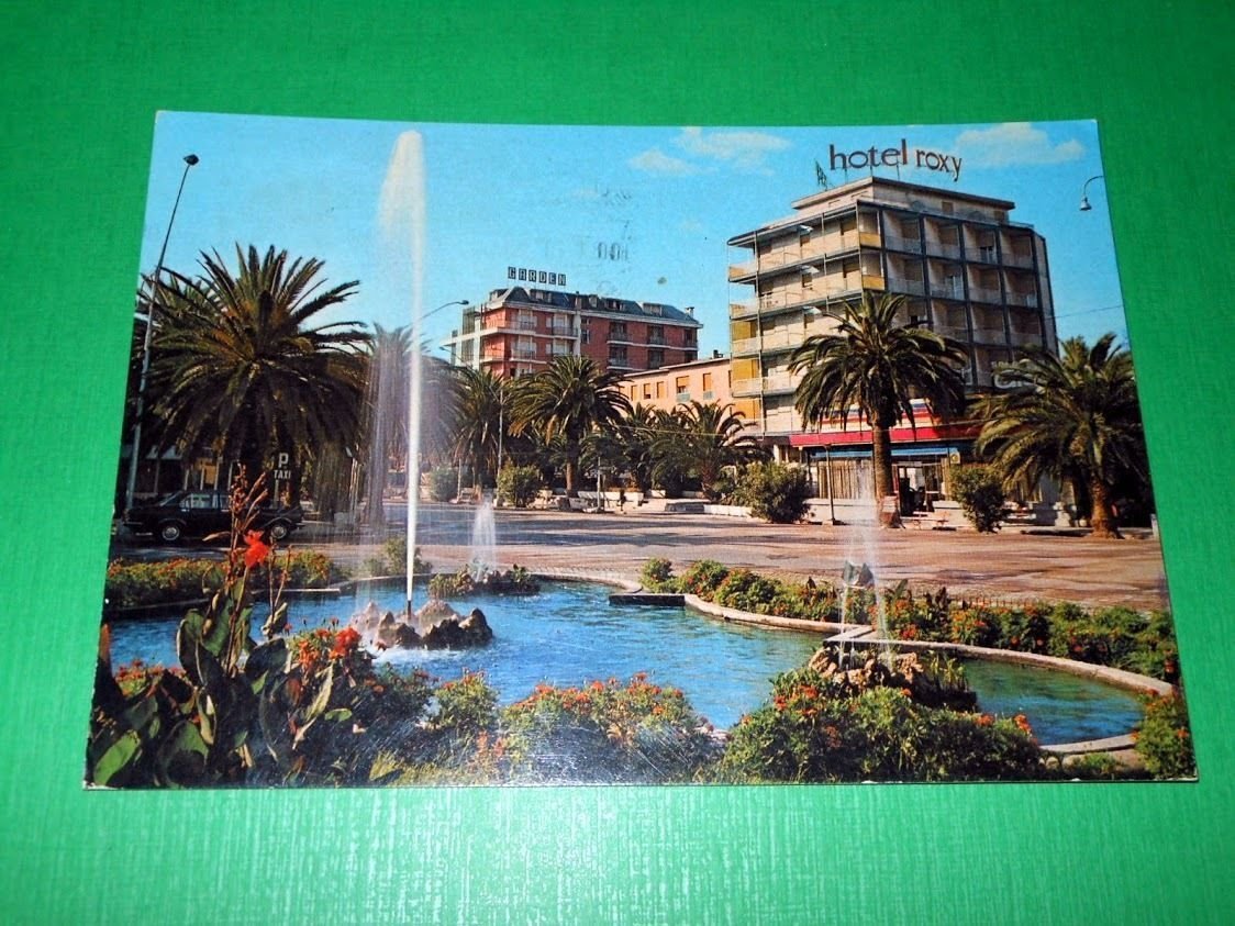 Cartolina San Benedetto del Tronto - La Rotonda 1980 ca.