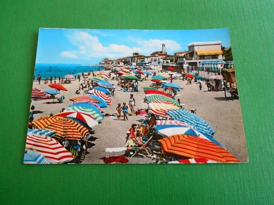 Cartolina San Vincenzo ( Livorno ) - La spiaggia 1962.