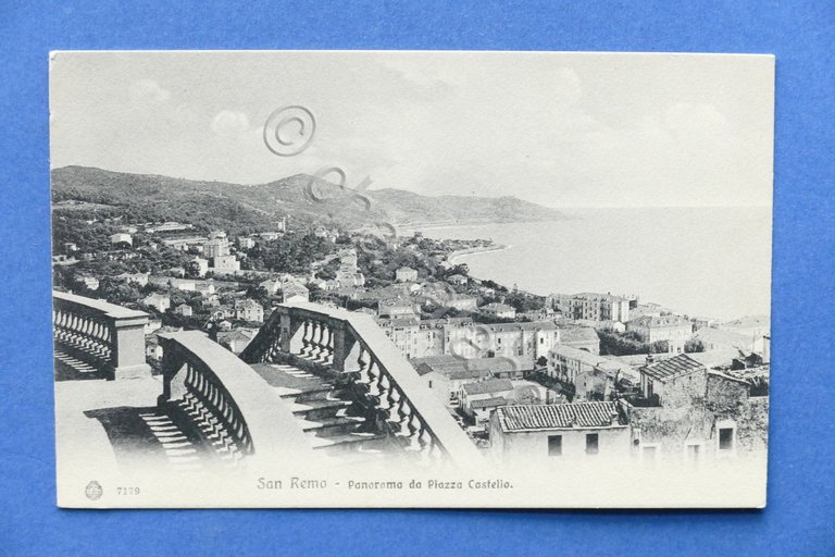Cartolina Sanremo - Panorama da Piazza Castello - 1915 ca..
