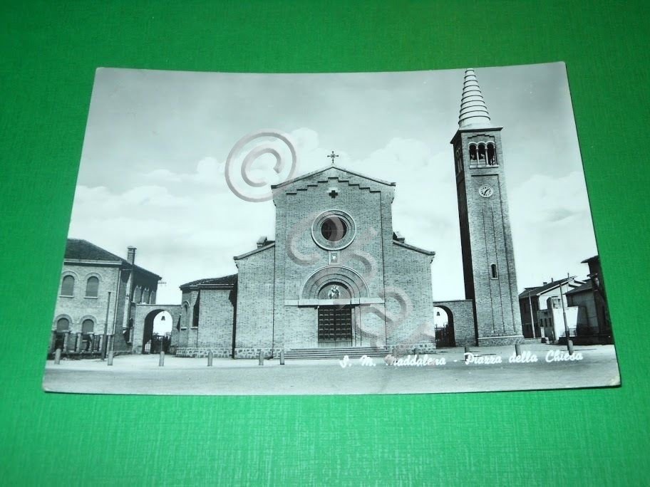 Cartolina Santa Maria Maddalena ( Rovigo ) - Piazza della …