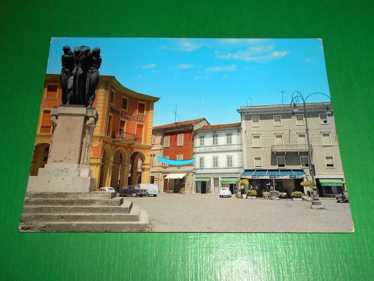 Cartolina Santarcangelo di Romagna - Piazza Gancanelli e Monumento ai …