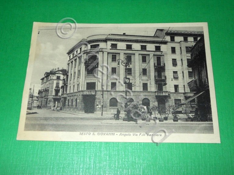 Cartolina Sesto San Giovanni - Angolo Via F. lli Bandiera …