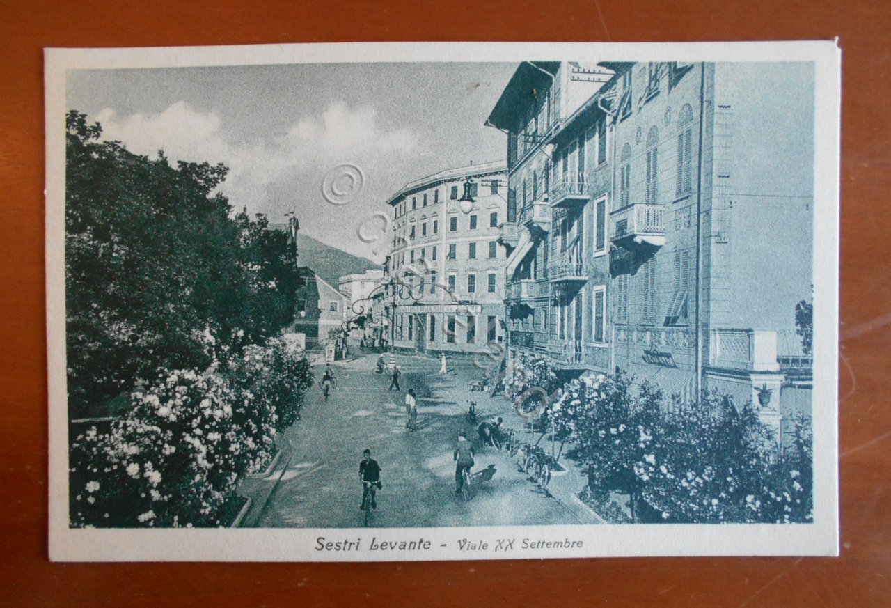 Cartolina Sestri Levante - Viale XX Settembre - 1932 ca.
