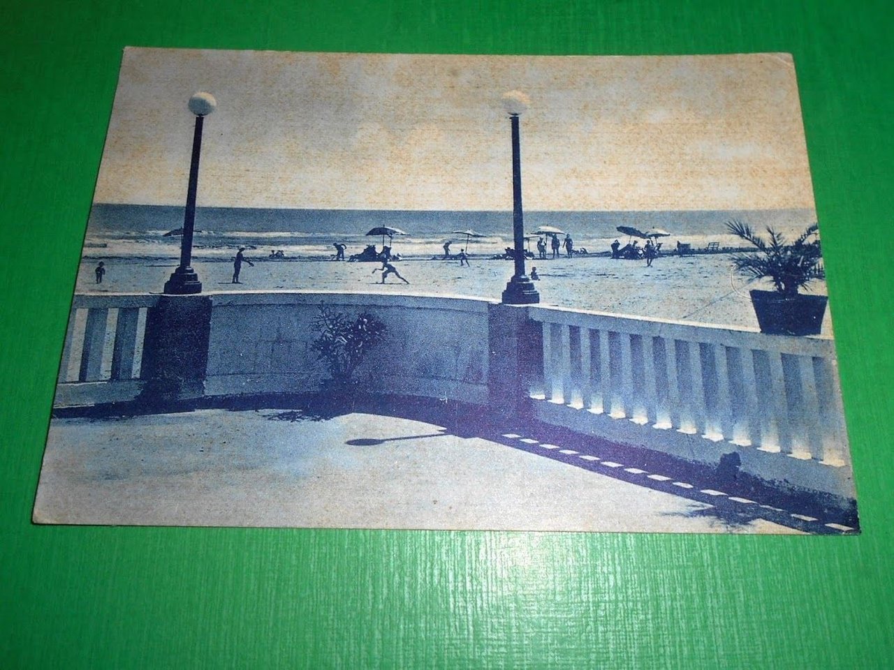 Cartolina Silvi Marina - Spiaggia vista dal Kursaal 1956.