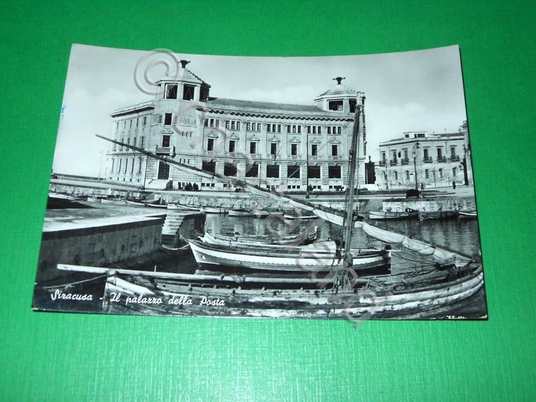 Cartolina Siracusa - Il palazzo della Posta 1960