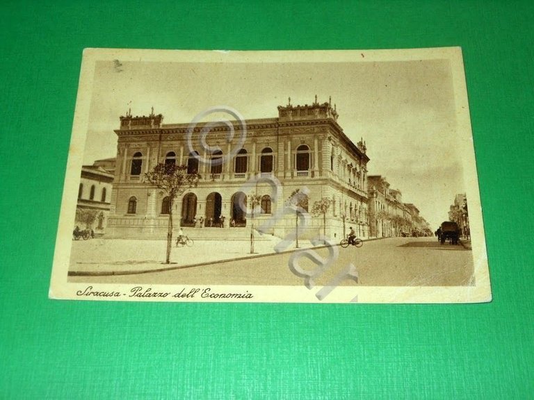 Cartolina Siracusa - Palazzo dell' Economia 1942