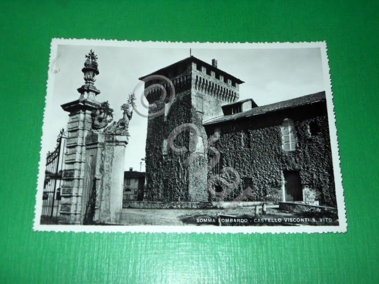 Cartolina Somma Lombardo - Castello Visconti S. Vito 1957.