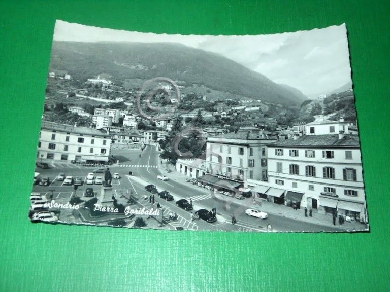 Cartolina Sondrio - Piazza Garibaldi 1961